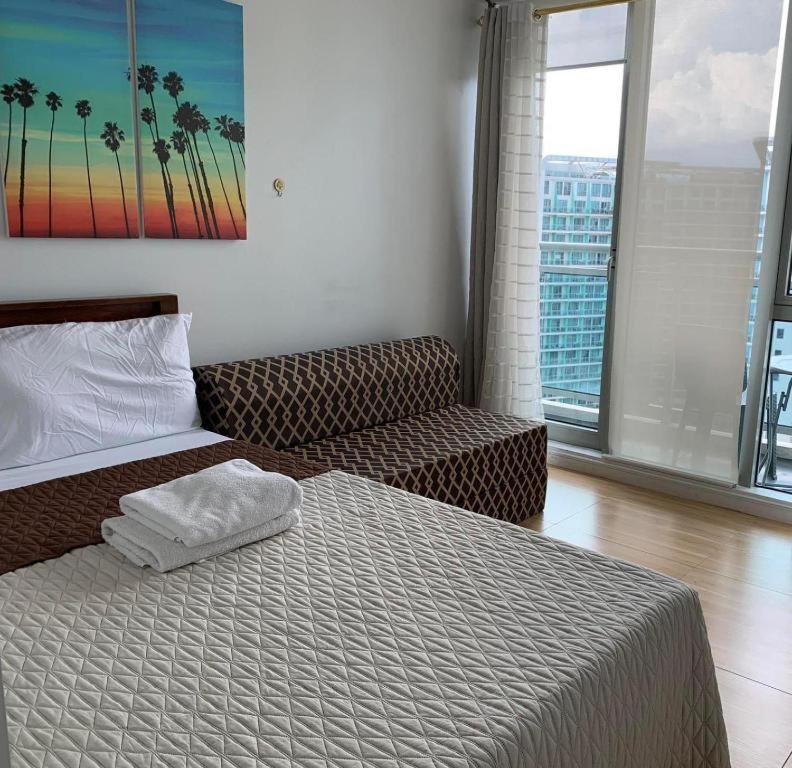 Azure Urban Resort A3 Near Airport Mall With Balcony Wavepool Manilla Buitenkant foto
